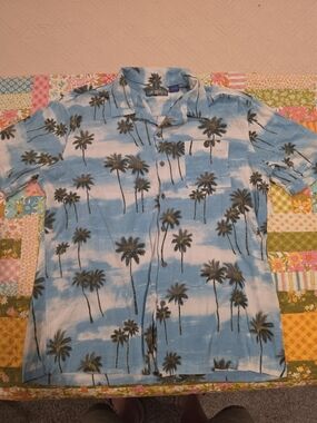 Campia Men's Blue Palm-Print Camp Shirt